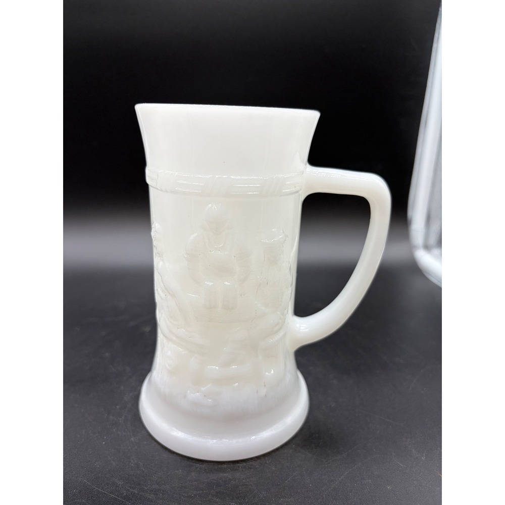 Vintage Federal White Milk Glass‎ Beer Stein